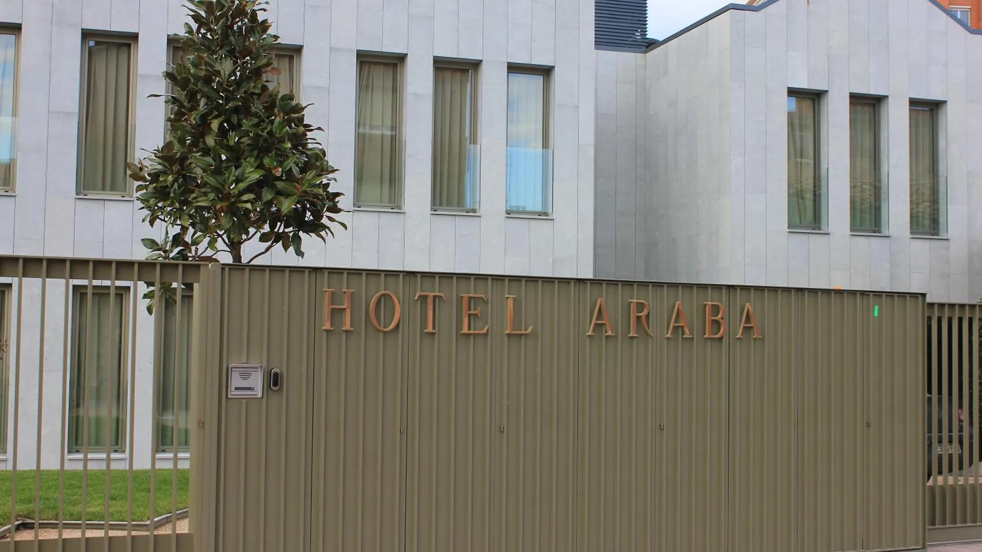 Hotel Araba Vitoria-Gasteiz 3*,  Spain